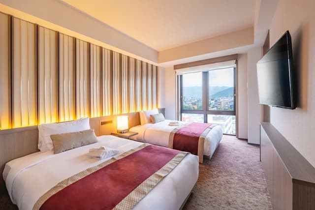 THE GATE Twin Room (Corner Suite), Non Smoking