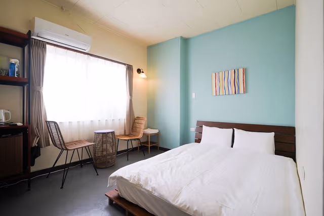 Economy Room, 1 Bedroom, Non Smoking, Refrigerator & Microwave