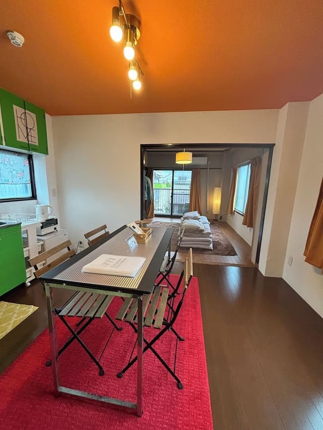 402 Japanese Futon Room