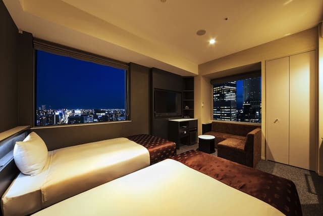 Twin Room, City View