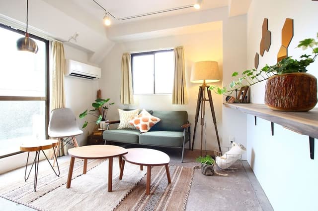 Family Room, City View