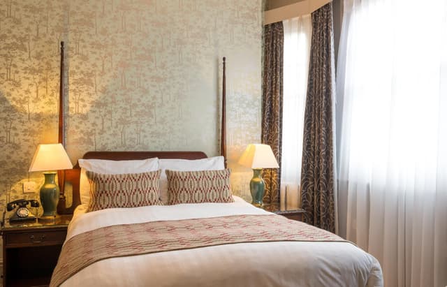 Classic Double Room