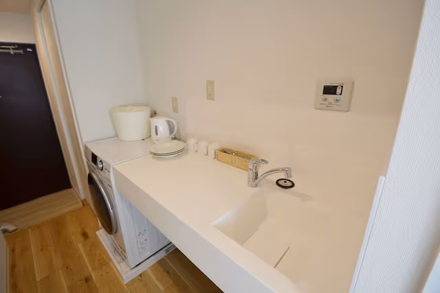 Single Room A502