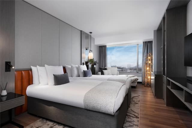 KING TWO BEDROOM SUITE