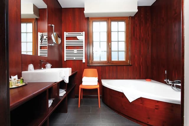 Exclusive Room