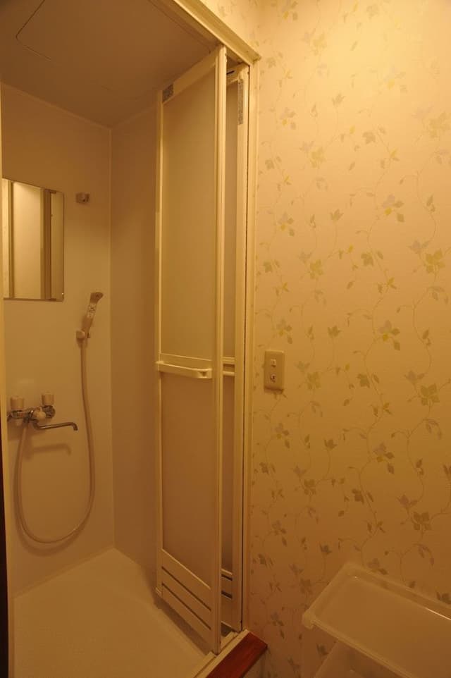 Double Room, Non Smoking, Public Restroom