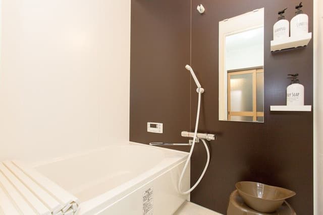 Private Vacation Home (for 2-7 People)