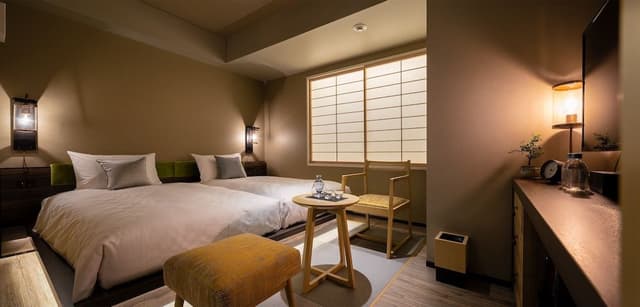 Standard Twin Room