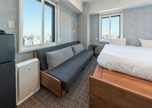 Triple Room, City View