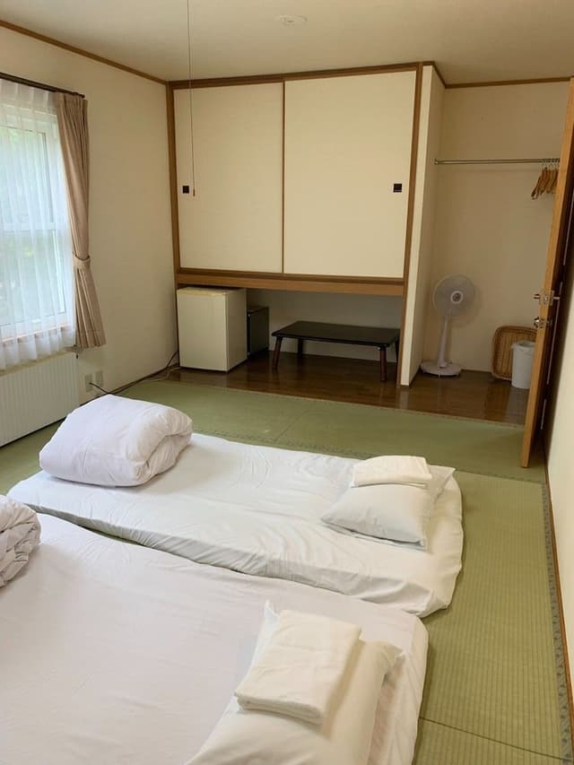 Japanese Style Room for 4 Guests, Shared Bathroom