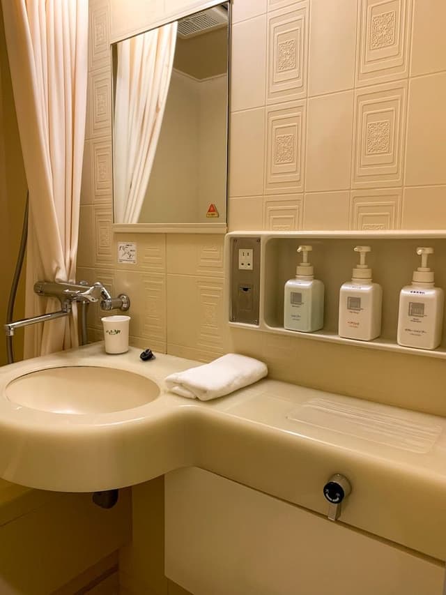 Comfort Twin Room, Private Bathroom
