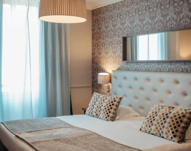 Standard Double or Twin Room, City View
