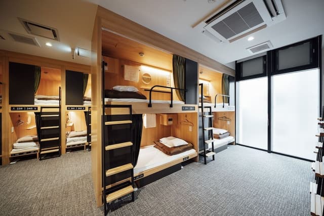 Shared Dormitory, Mixed Dorm