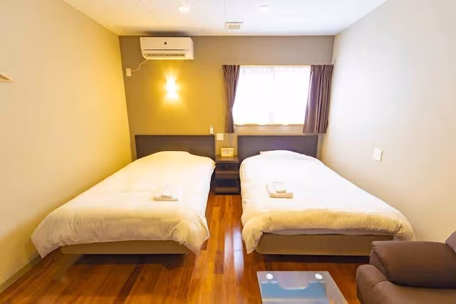 Basic Twin Room (In Building B and C)