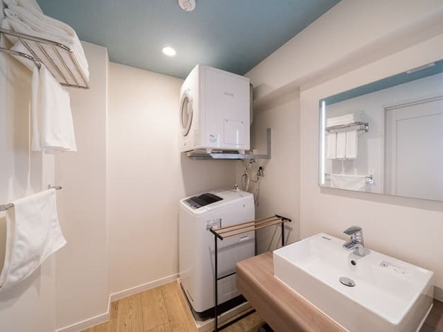 Top Floor Premium Suite Condo - Special version, Non Smoking