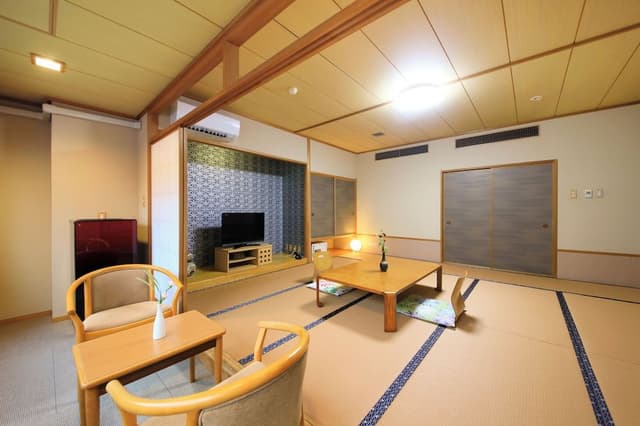 Basic Quadruple Room, Non Smoking, Garden View