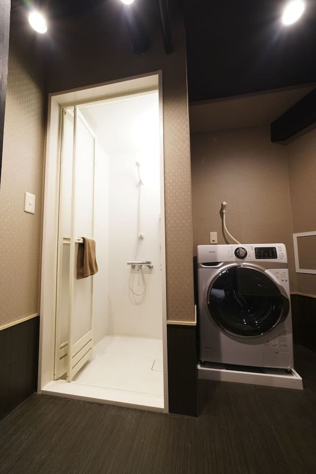 Room for 5 Guests, 2nd Floor, Non Smoking (No pets allowed)