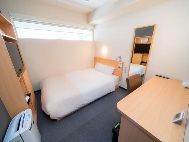 Standard Double Room, Smoking