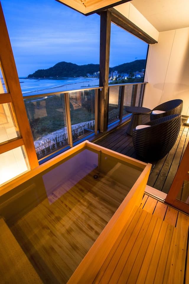 Japanese Style Basic Suite, “SORA,” with Private Open-air Bath