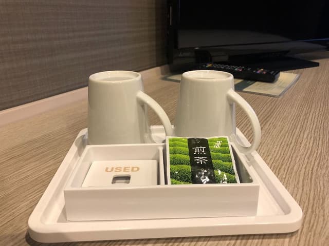 Economy Twin Room, Smoking