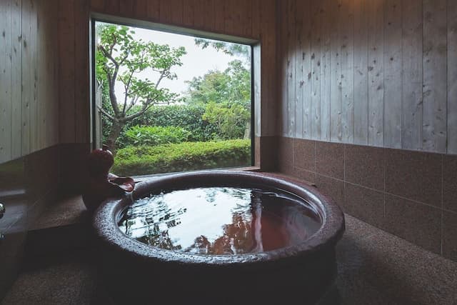 Basic Room, Partial Ocean View