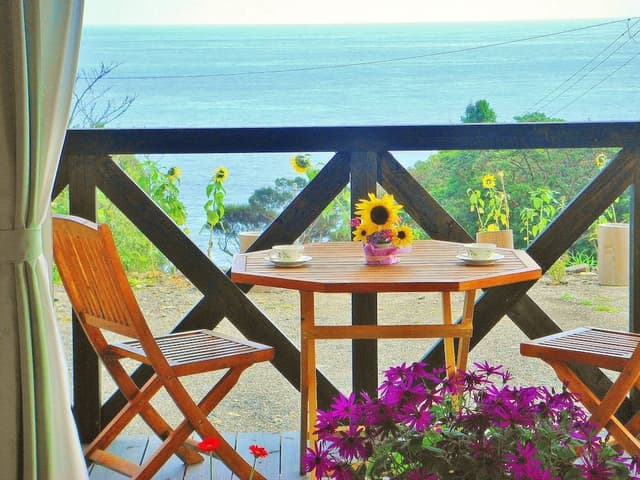Deluxe Studio Suite, 2 Twin Beds, Non Smoking, Ocean View