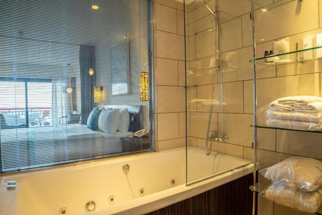 Grand Palm Suite