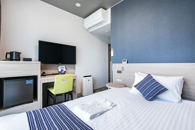 Standard Double Room, Non Smoking (For 1 Person)