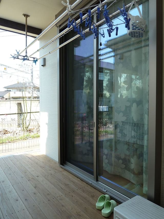 Twin Room B, Shared Bathroom (Nearest Station: JR Funabashi St. / Keisei Funabashi St.)