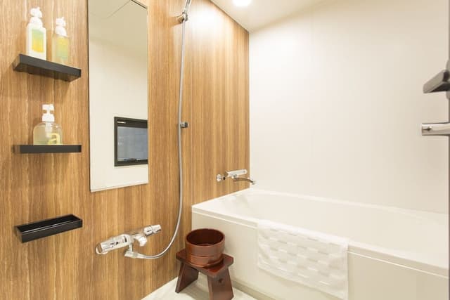 Family Twin Room