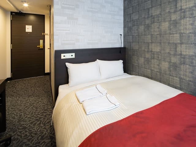 Semi Double Room, No Cleaning
