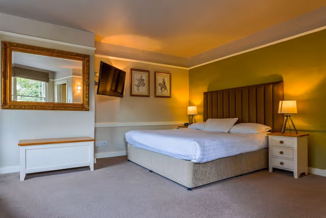 Feature Double Room