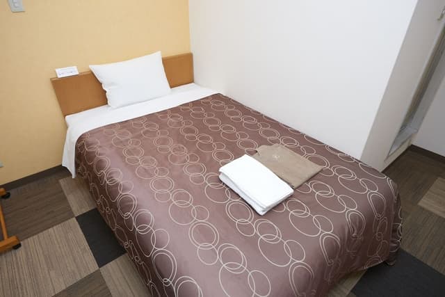 Semi-Double Room, Non Smoking