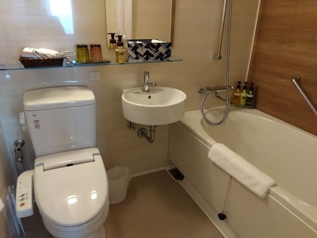 Deluxe corner twin Bay View triple room, Non-smoking
