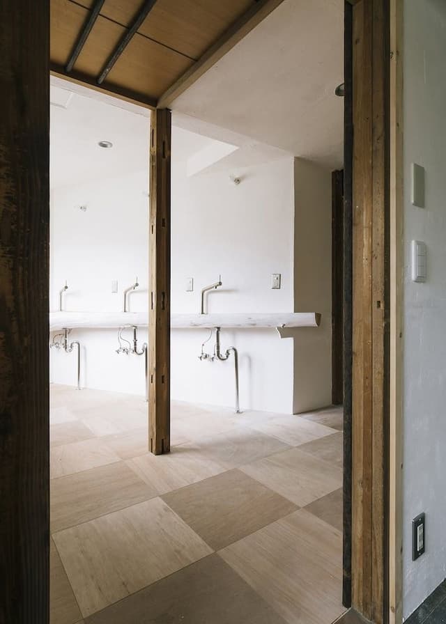 Standard Triple Room, Shared Bathroom