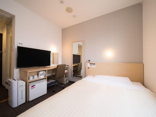 Single Room - Non-Smoking