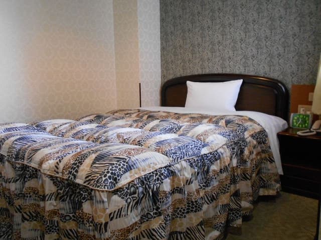 Executive Room, Smoking