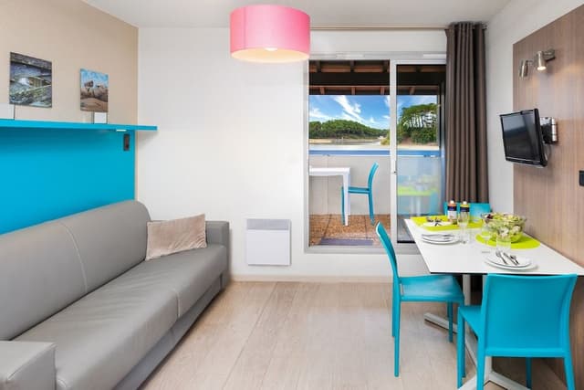 Apartment, 3 Bedrooms, Lake View