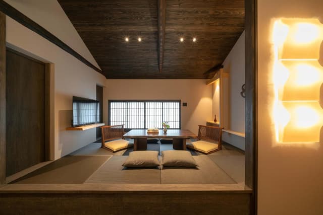 Townhouse Loft Suite