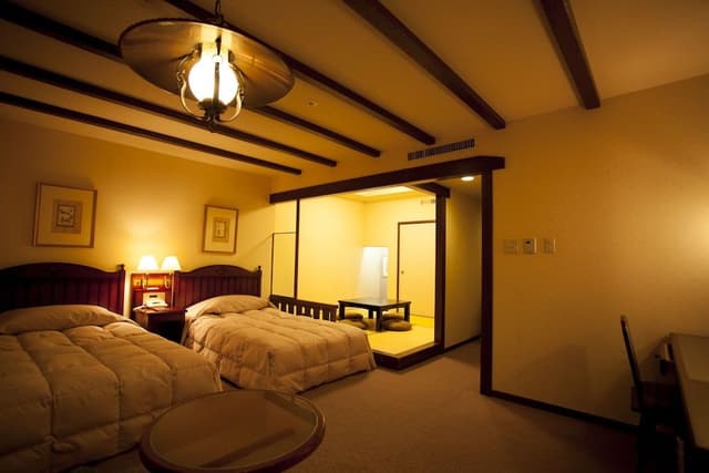 Quadruple Room, Smoking (Japanese Western-Style)