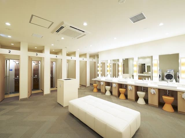 Private Single Room with Shared Bathroom