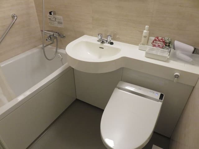 Standard Double Room (Check in by 10 pm)