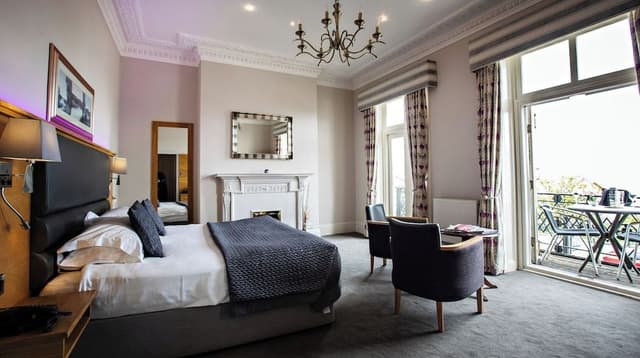 Deluxe Double or Twin Room, Sea View
