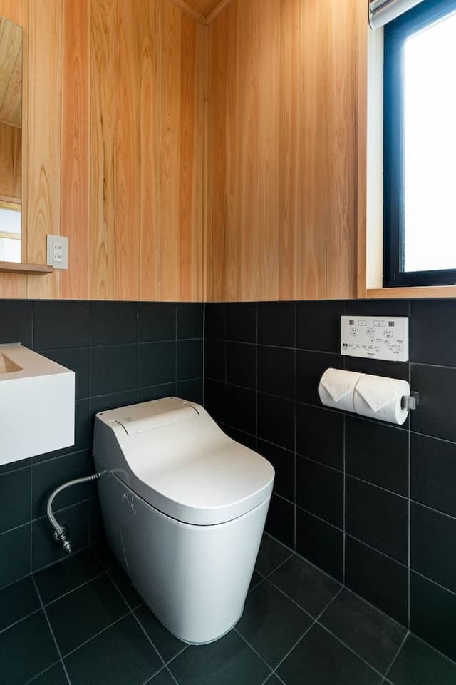 Traditional Quadruple Room, Non Smoking, Private Bathroom