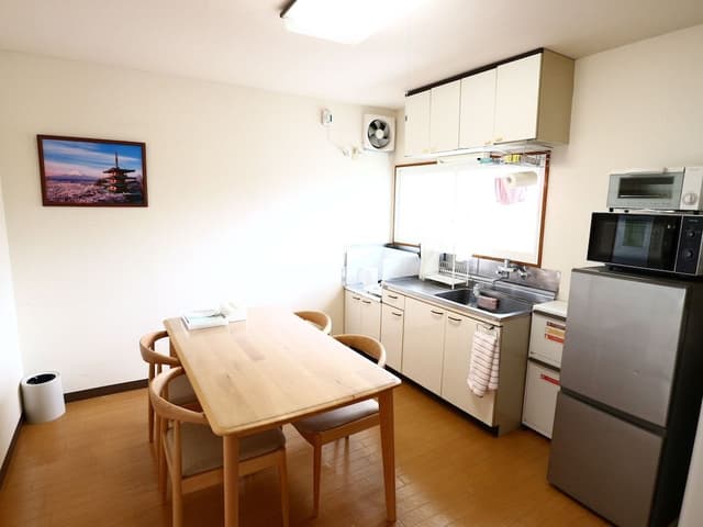 Standard Apartment (201)