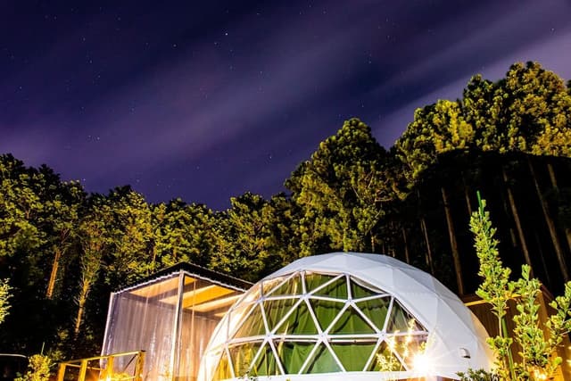 GLAMPING DOME