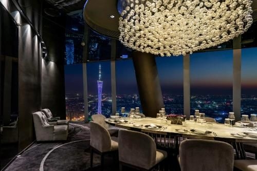 Four Seasons Hotel Guangzhou3