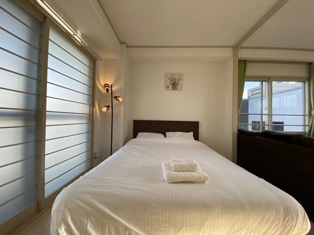 3 Bedrooms Apartment