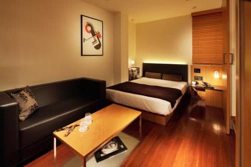 Standard Double Room with Bath with Check-in after 22:00