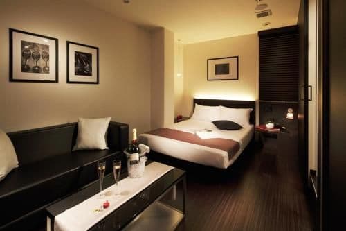 Standard Double Room with Bath with Check-in after 22:00